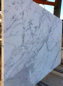 CALACATTA MARBLE slabs