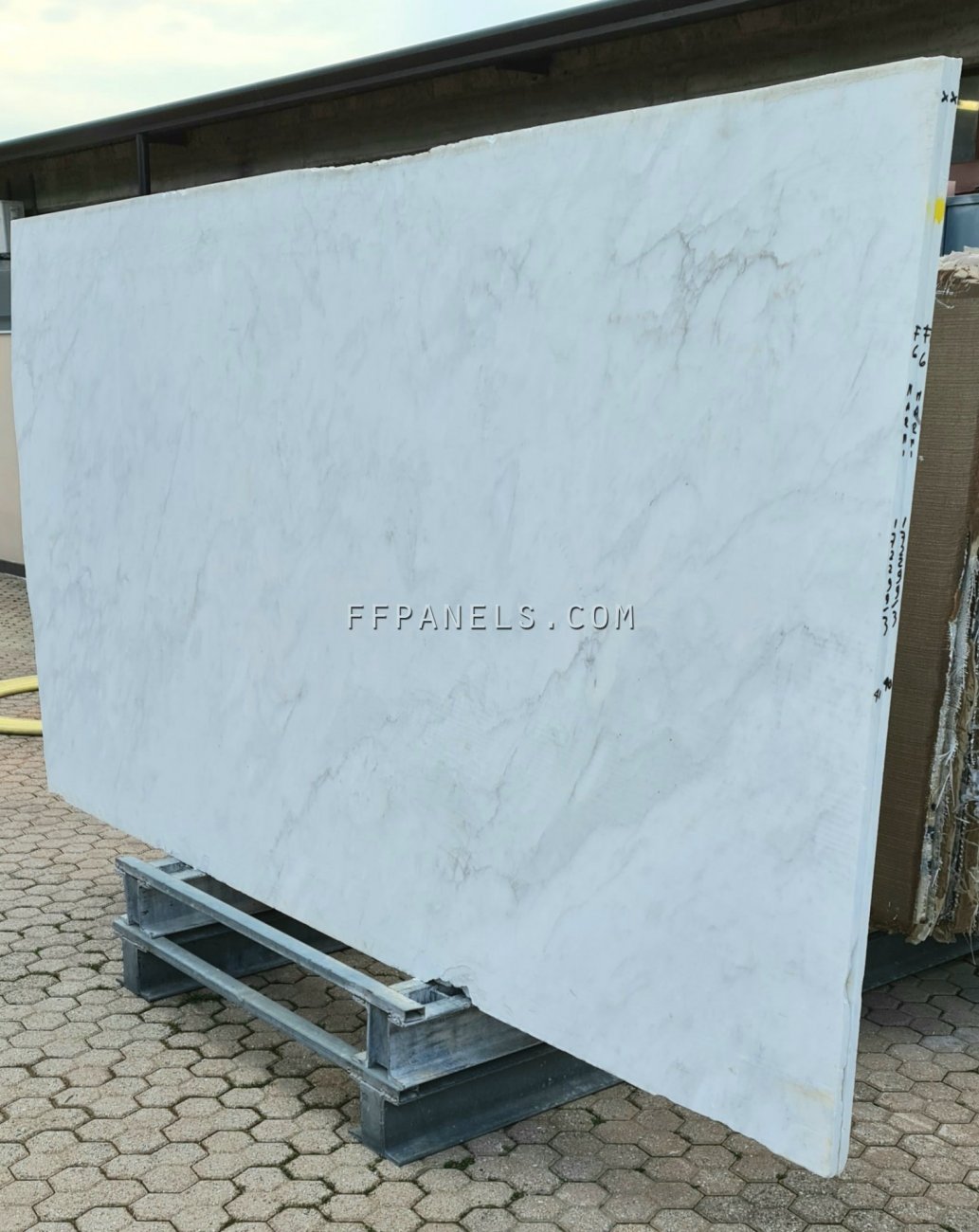 Y_CREMO DELICATO MARBLE slabs