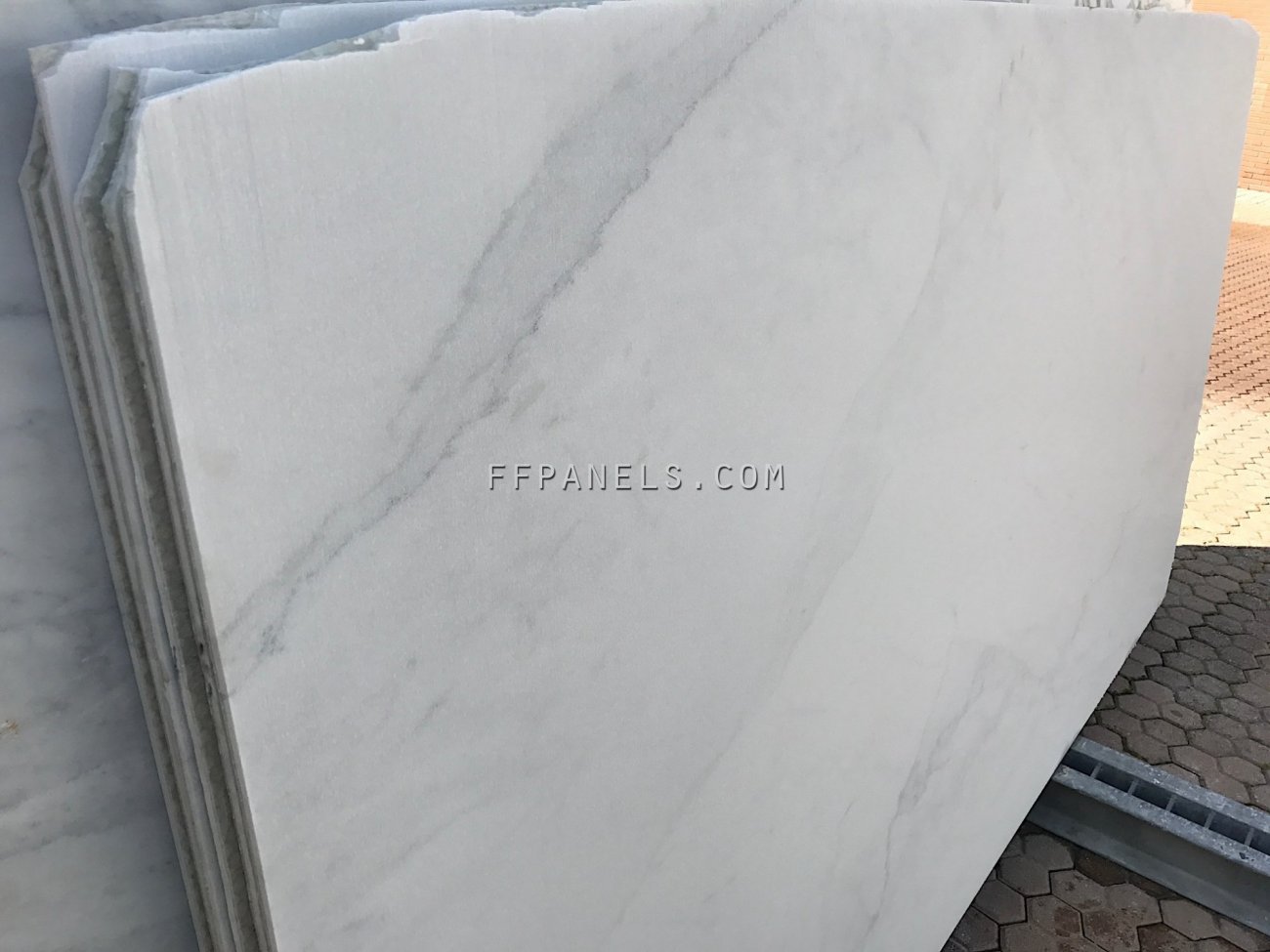 FABYCOMB® lightweight STATUARIO MARBLE panels