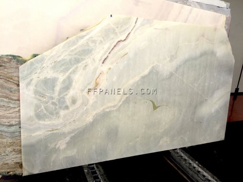 E_ONICE VERDE GIADA slabs