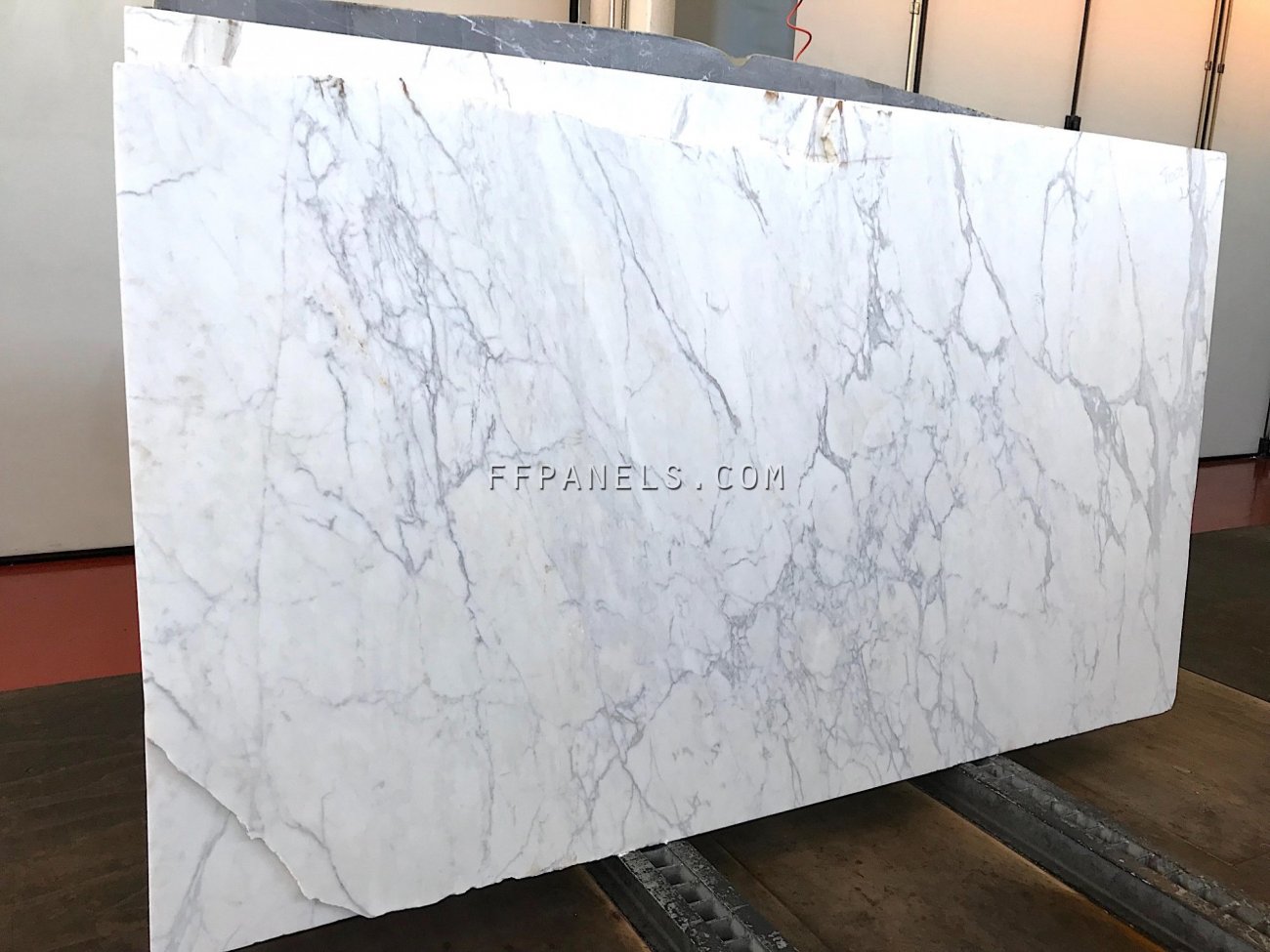 CALACATTA MARBLE slabs