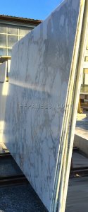 X_pannelli marmo leggero FABYCOMB® in MARMO CALACATTA