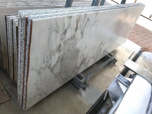 pannelli marmo leggero FABYCOMB® in MARMO CREMO DELICATO