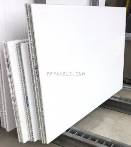 pannelli marmo leggero FABYCOMB® in MARMO THASSOS