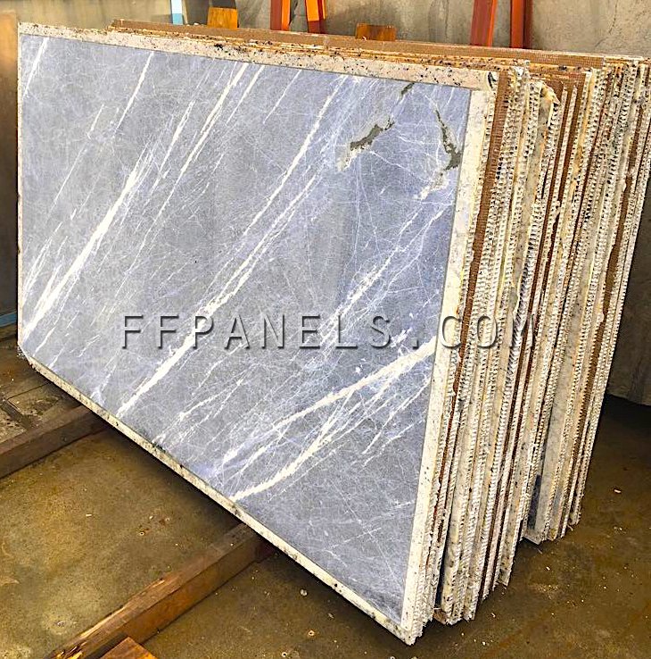 pannelli marmo leggero FABYCOMB® in GRANITO SODALITE BLU